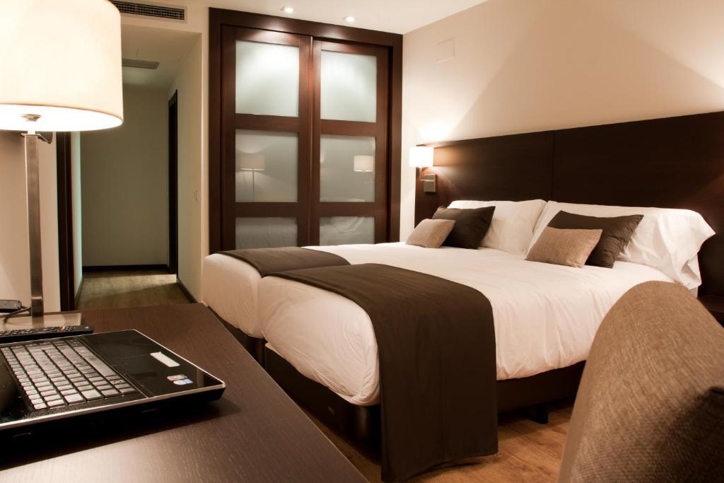 Hotel Paloma Томельйосо Номер фото